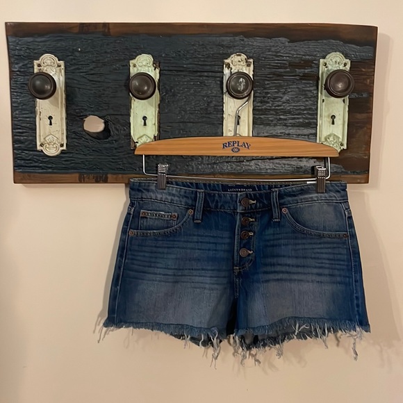 Lucky Brand The Cut-Off Denim Jean Shorts Size 28 - Picture 4 of 16
